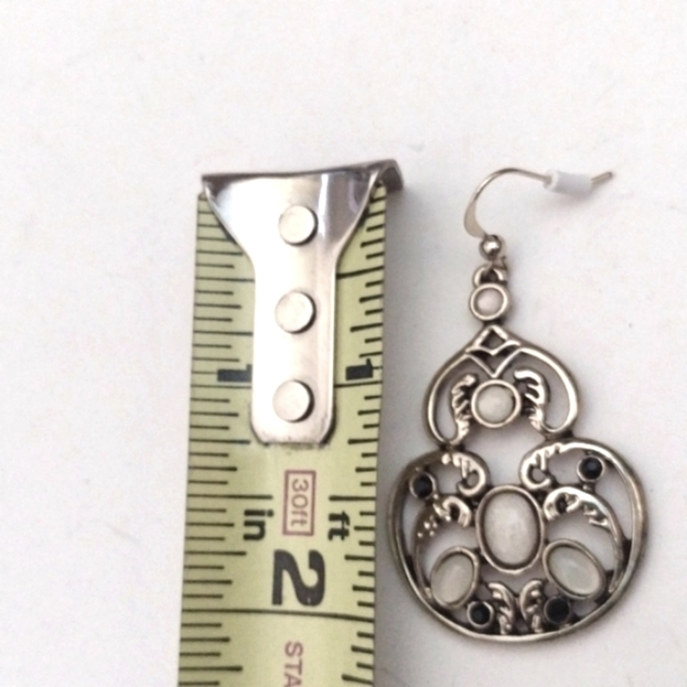 ROSEBUD COLLECTION SILVER CREAM CABOCHON STONE & CRYSTAL HOOK 2" EARRINGS-NWT - Picture 6 of 9